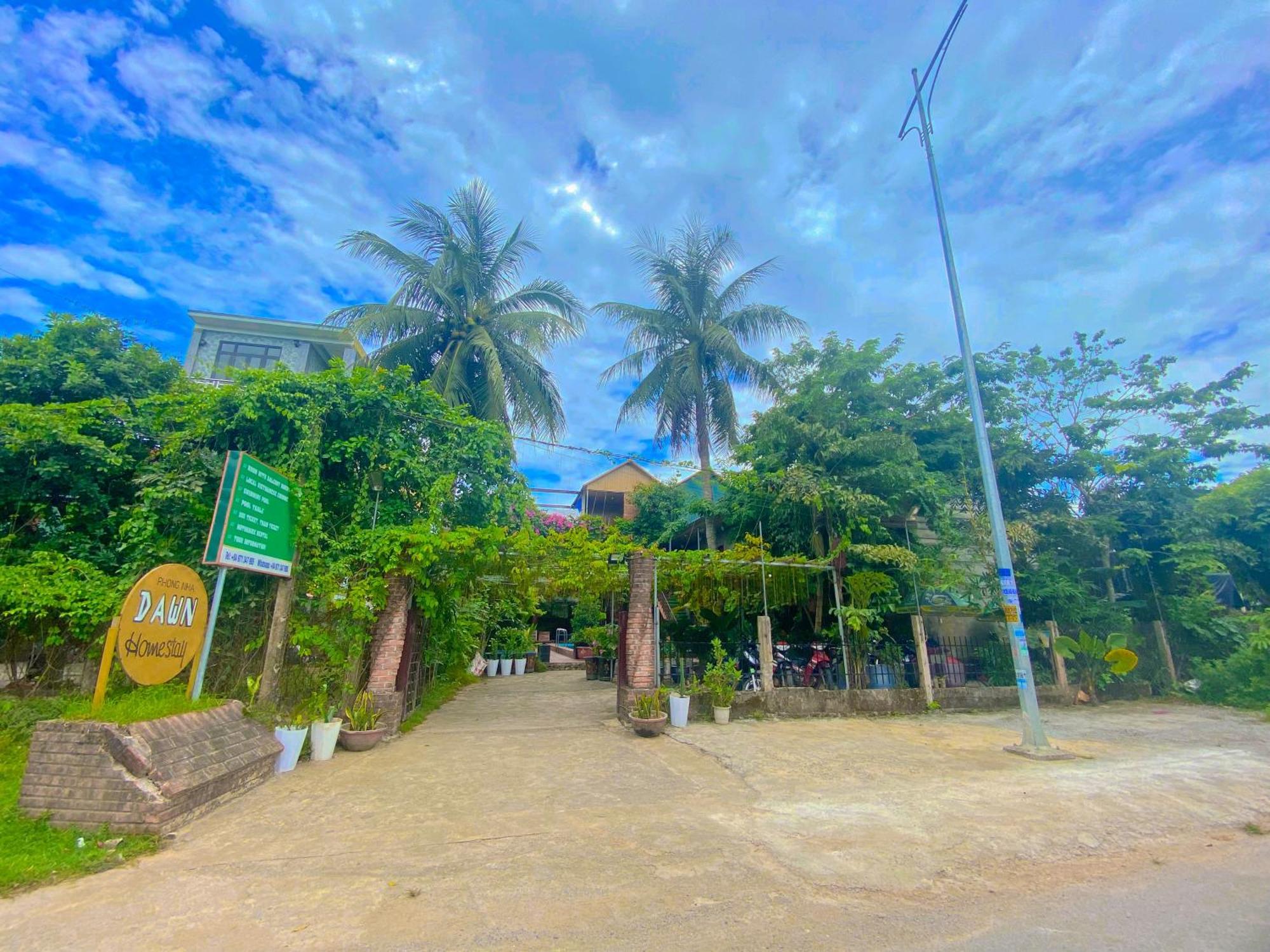 Phong Nha Dawn Home Exterior photo